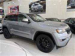 جیپ گراند شیرۆکی